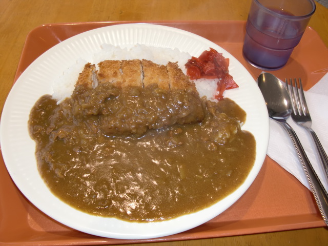 https://www.midorimachi.jp/blog/curry.jpg