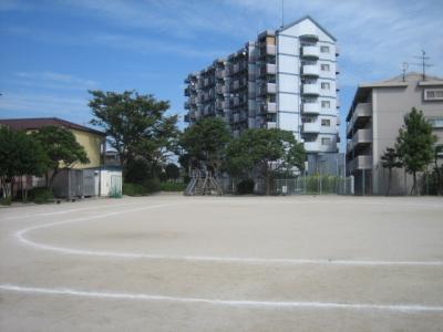 津屋南公園