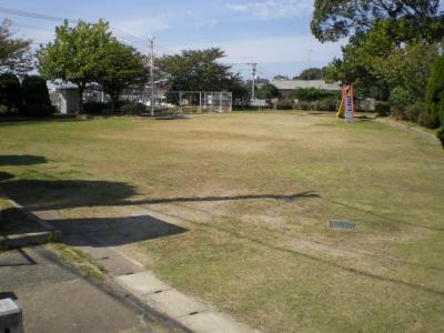 八尻中公園