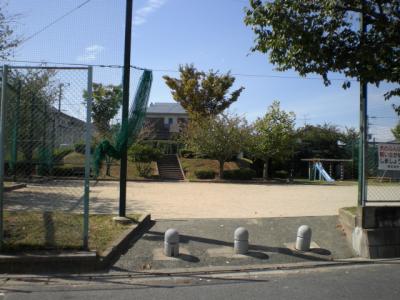 八尻西公園