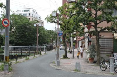 野間コミュニティー街路