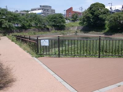 新市楽池緑地