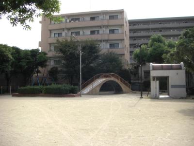 半道橋公園