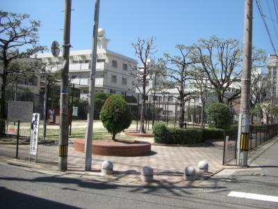 吉塚中公園
