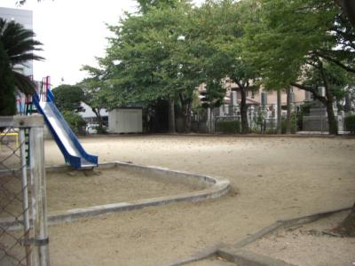 駅南六公園