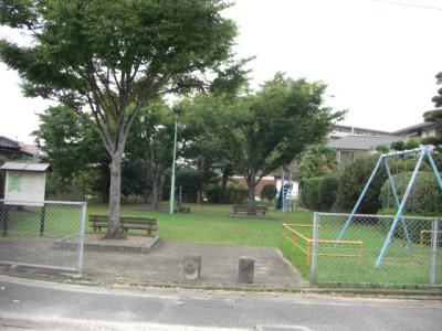 奥小路公園