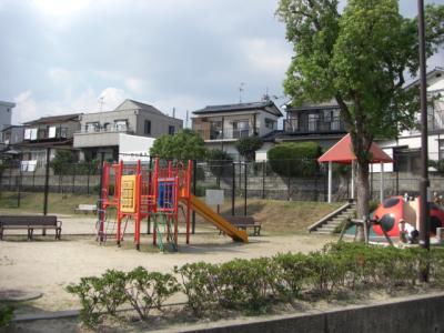 友丘西公園