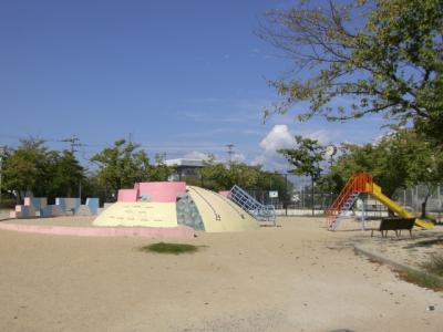 下長尾中央公園