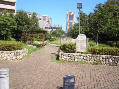 百道浜中公園