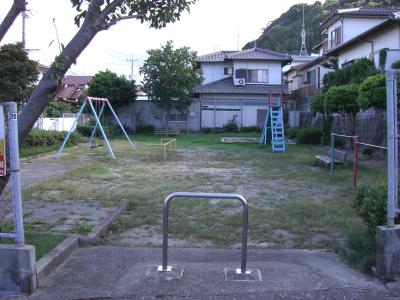 横浜公園