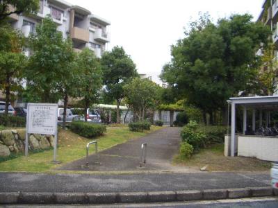 十郎川団地公園